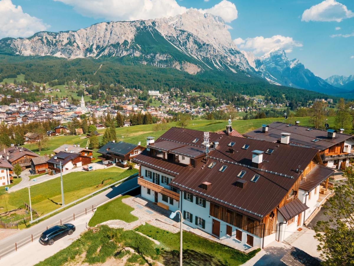 Chalet Socrepes - Dolomiti Skyline Кортина-д'Ампеццо Экстерьер фото