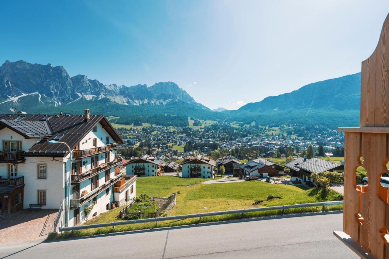 Chalet Socrepes - Dolomiti Skyline Кортина-д'Ампеццо Экстерьер фото